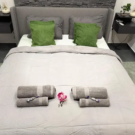 Appartement Magyar Deluxe Apartman Szolnok